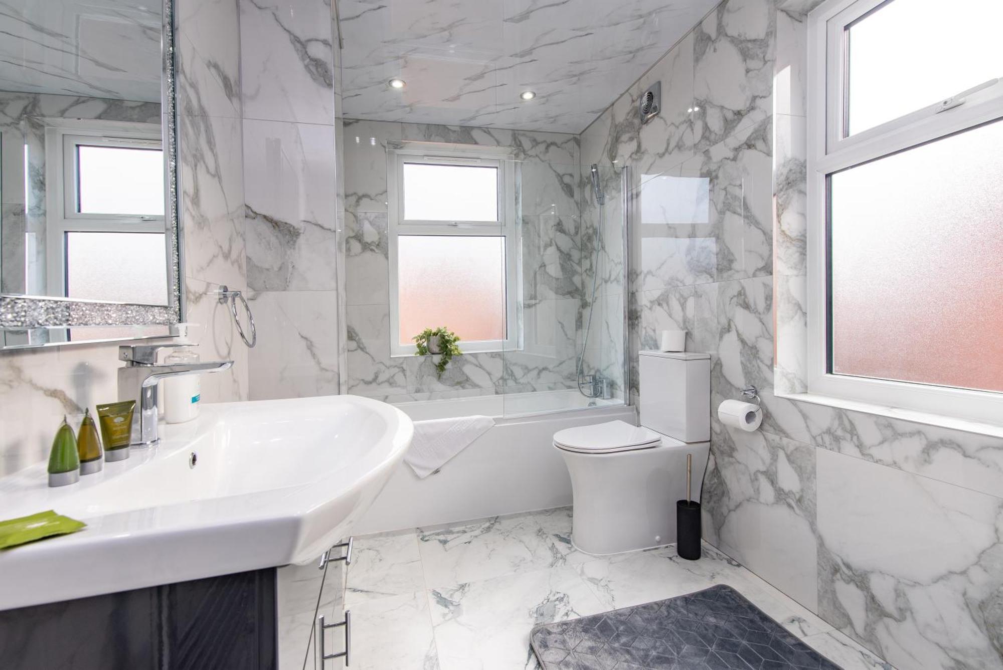 2 Bedroom House In The Heart Of Leicester Ngoại thất bức ảnh